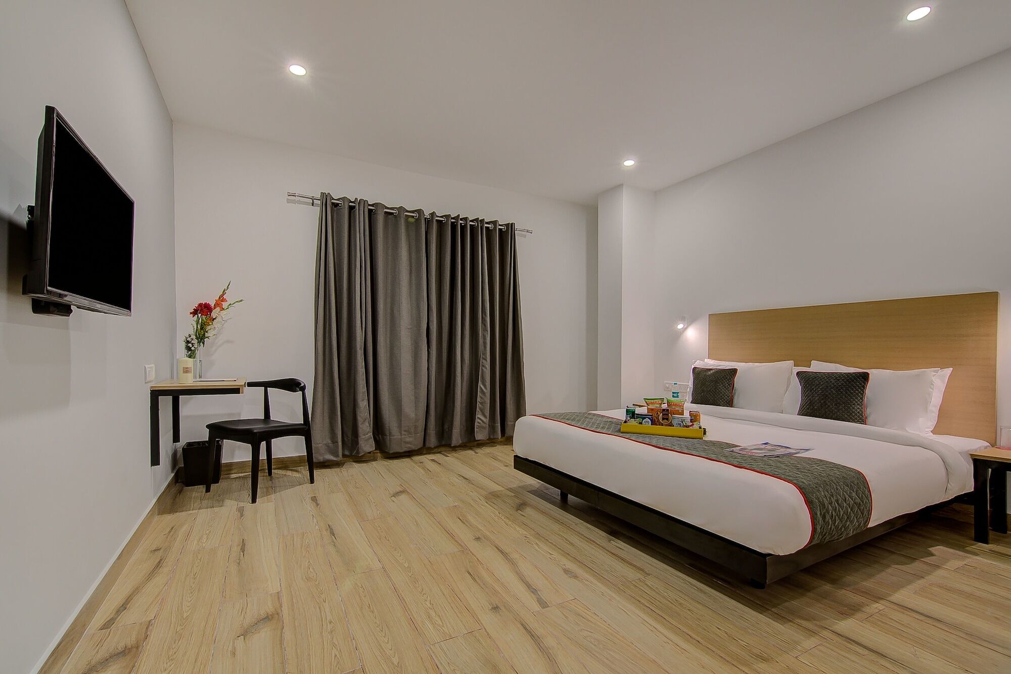 Oyo Townhouse 044 Sector 14 Gurugram Hotel Gurgaon Exterior photo